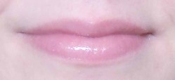estee lauder new pure color gloss electric ginger, swatches, reviews, summer 2010, electric ginger gloss swatch