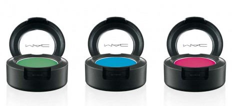 beauty blog giveaway, win mac cosmetics eye shadow