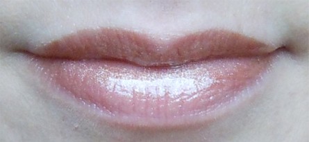 mac oh baby lipglass swatch, best selling lipglass by mac, mac oh baby swatches, mac best selling lipglass 2011