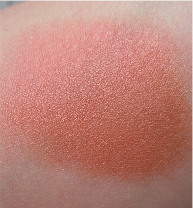 center of the universe swatch, mac mineralize skinfinish