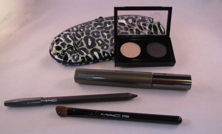 mac drama taupe primped out eye look