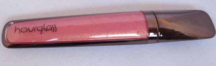 fortune swatch, fortune reviews, hourglass extreme sheen high shine lipgloss, beauty blog, makeup blog, product reviews blog, makeup reviews blog