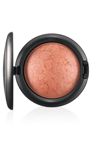 Copper Mineralize Skinfinish, MAC Fantasy of Flowers