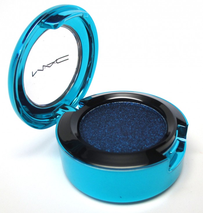 MAC Colourdrenched Pigments, Moon Is Blue