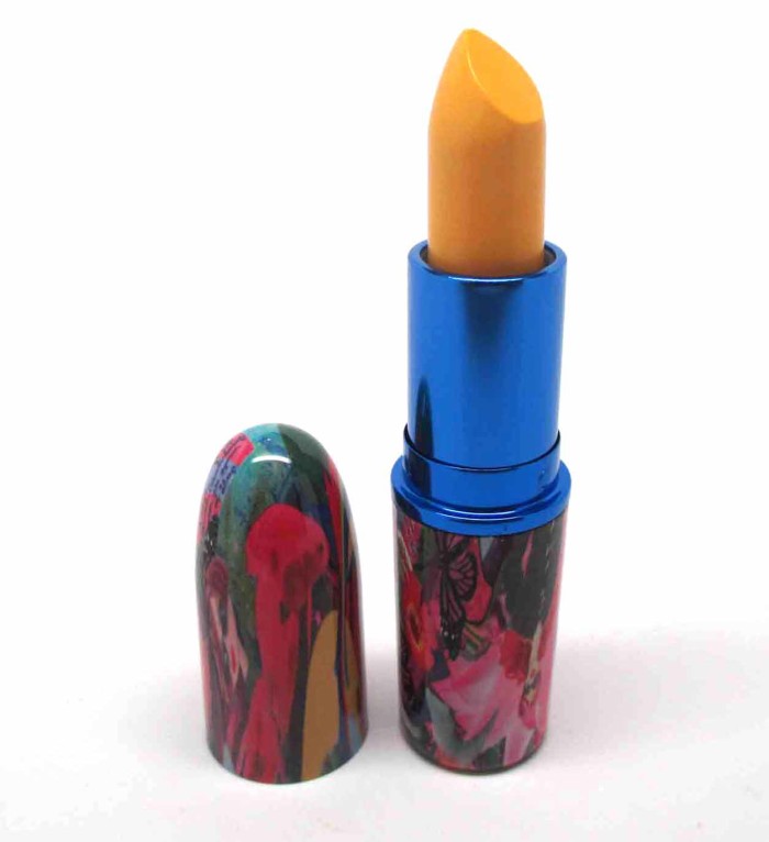MAC Gold Xixi Lustre Lipstick