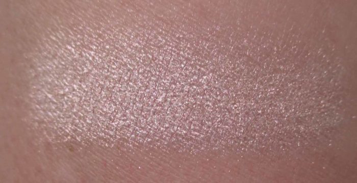 Make Up For Ever Pro Light Fusion Luminizer Swatch