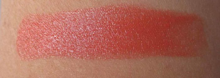 MAC Plenty of Pout, Pout and About Swatch