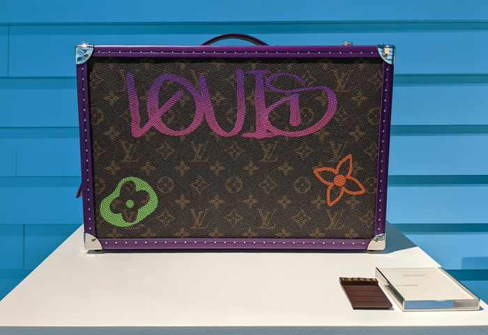 TheDesignDeskNY on X: New card Louis Vuitton available in my shop